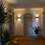 Heirloom - The Mansion מלון גנט