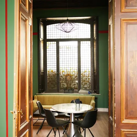 Heirloom - The Mansion Hotel 3*