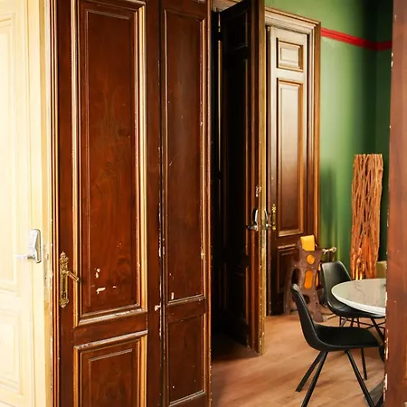 מלון Heirloom - The Mansion גנט