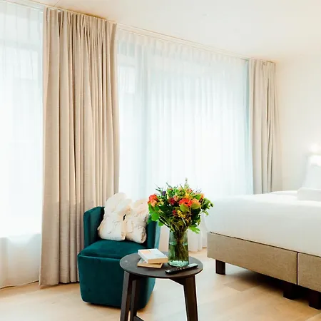 Heirloom - The Mansion 3*