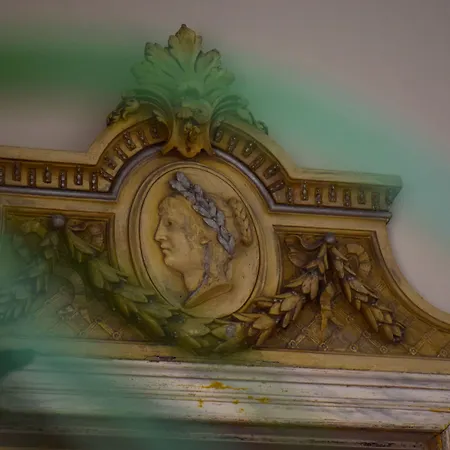 Heirloom - The Mansion Gante