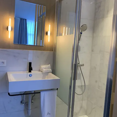 Heirloom - The Mansion ホテル