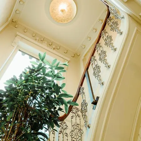 מלון Heirloom - The Mansion 3*