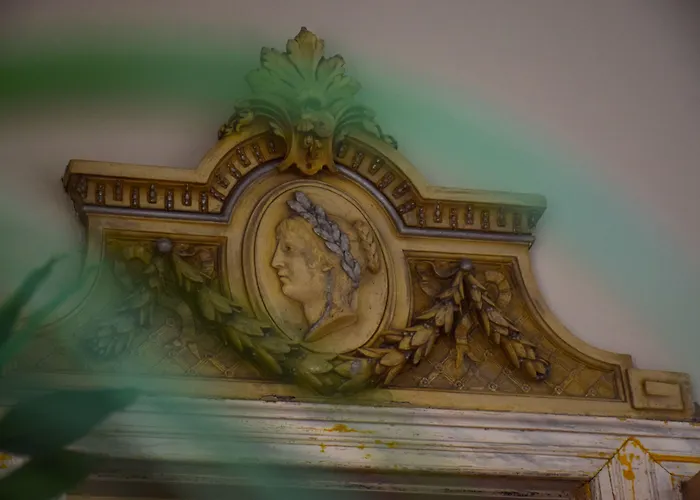 Heirloom - The Mansion Gand