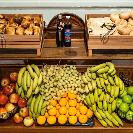 Heirloom - The Mansion فندق خنت