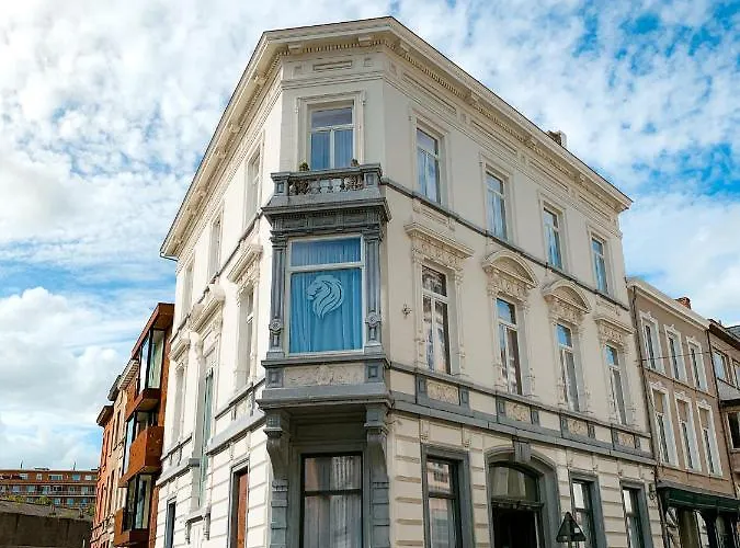 Heirloom - The Mansion Hotel