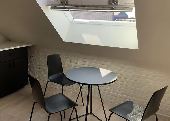 Heirloom - The Mansion Hotel