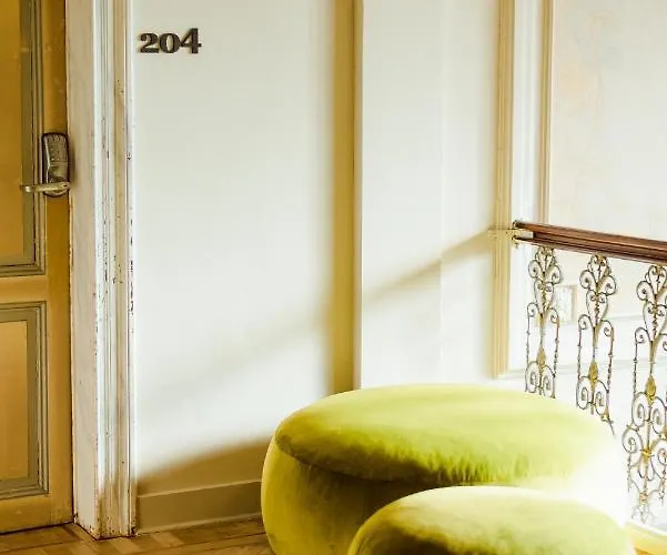 Heirloom - The Mansion 3* Ghent